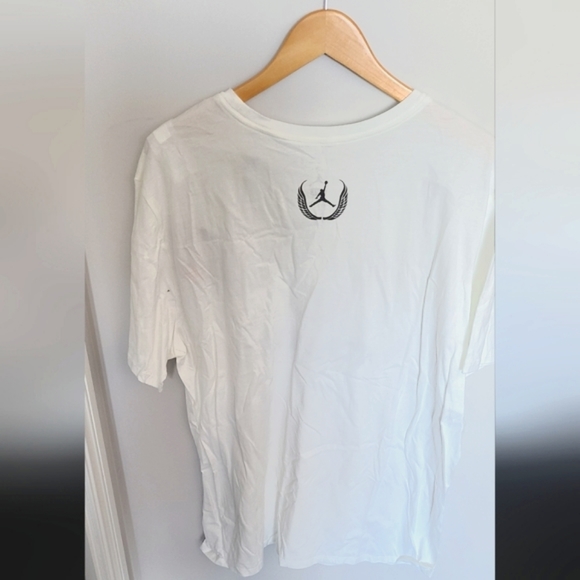 NEW White Jordan T-Shirt - Picture 3 of 4